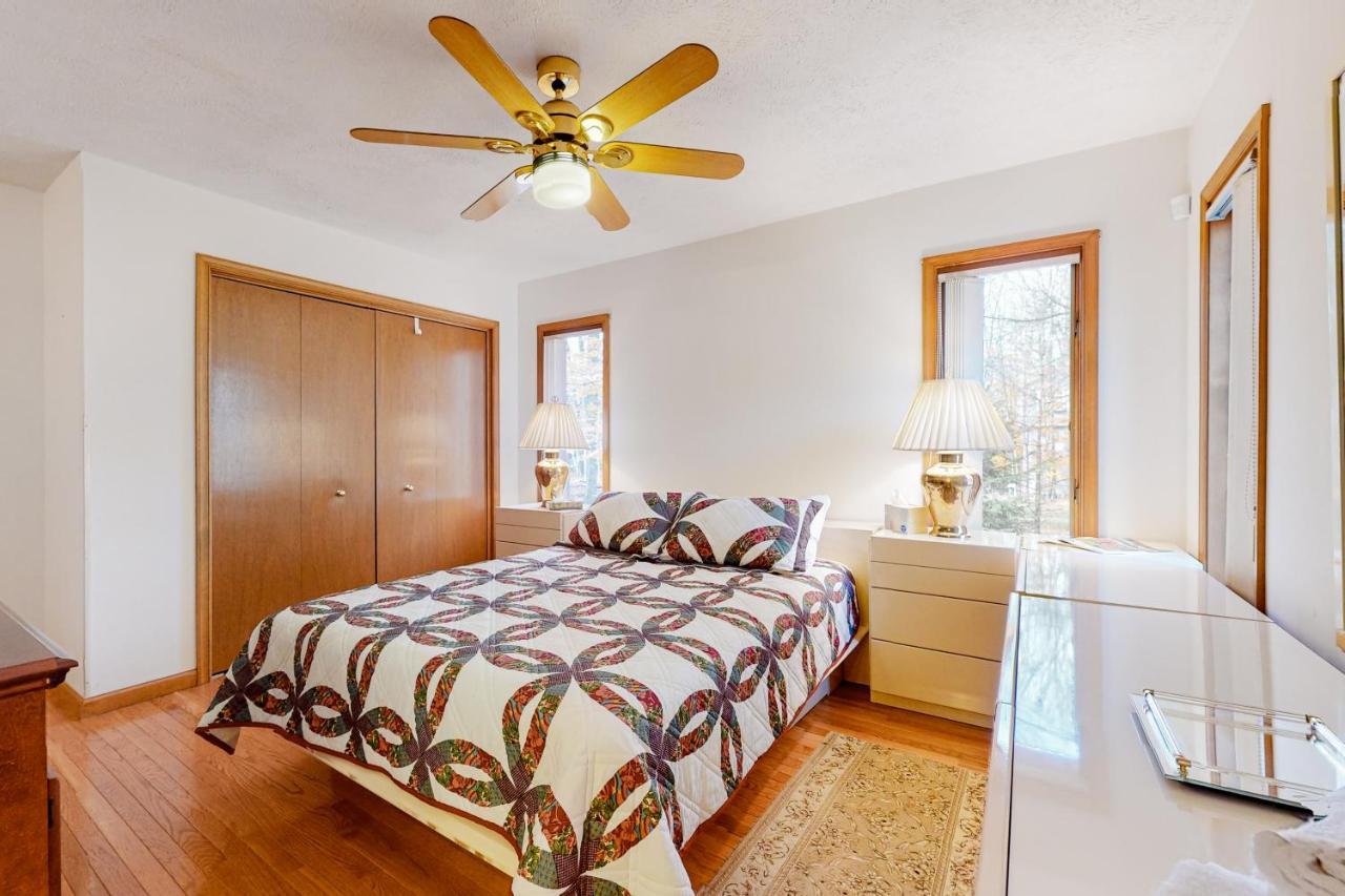 Friendship Lodge Pocono Lake Екстер'єр фото