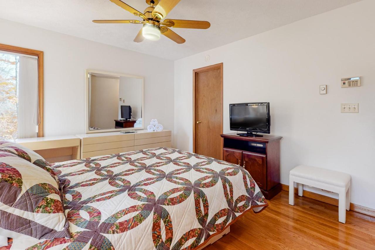 Friendship Lodge Pocono Lake Екстер'єр фото