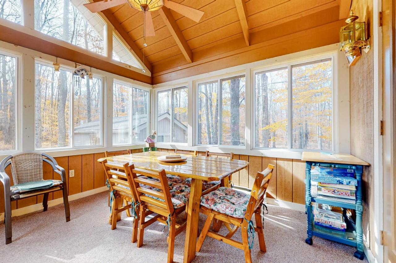 Friendship Lodge Pocono Lake Екстер'єр фото
